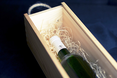 Wine shipping boxes
